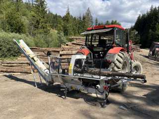 PTO štípací poloautomat dřeva za traktor LUMAG SSA400Z