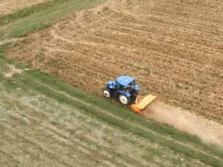 Mulčovač za traktor DELEKS BISON-260 pro sekání kukuřice, pšenice a sóji