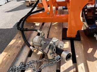 Podkop za traktor DELEKS DRS-1000T + lžíce 300 mm