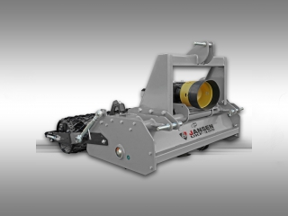 Pořadač trávníku za traktor JANSEN UKF-105