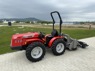Pořadač trávníku za traktor JANSEN UKF-105