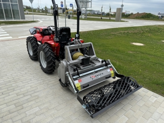 Pořadač trávníku za traktor JANSEN UKF-105