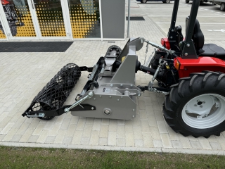 Pořadač trávníku za traktor JANSEN UKF-105