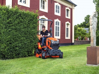 Traktorová sekačka KUBOTA G231HD