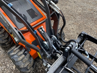 Smykem řízený CAST SSQ EcoQuad