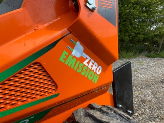 Smykem řízený CAST SSQ EcoQuad