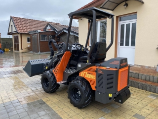 Kloubový nakladač CAST Loaders Genesis 35T