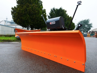 Sněžný pluh, sněhová radlice na traktor DELEKS SSH-04-2.6-A