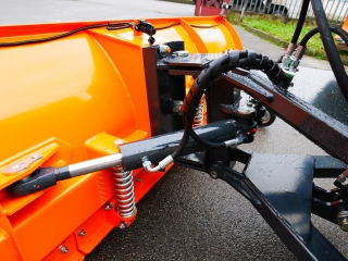Sněžný pluh, sněhová radlice na traktor DELEKS SSH-04-2.6-A