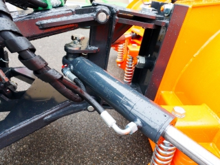 Sněžný pluh, sněhová radlice na traktor DELEKS SSH-04-2.6-A
