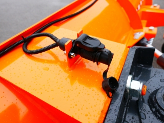 Sněžný pluh, sněhová radlice na traktor DELEKS SSH-04-2.6-A