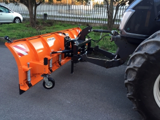 Sněžný pluh, sněhová radlice na traktor DELEKS SSH-04-3.0-C