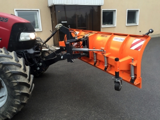 Sněžný pluh, sněhová radlice na traktor DELEKS SSH-04-2.6-C