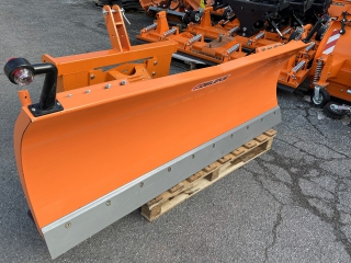 Sněžný pluh, radlice pro traktor DELEKS LN-175-C, LN-200-C, LN-220-C, LN-250-C