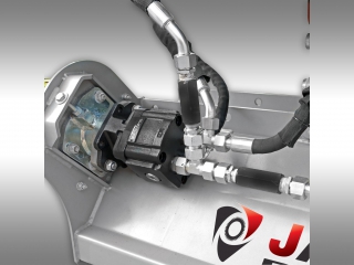 Hydraulický příkopový mulčovač na bagr JANSEN BM-120