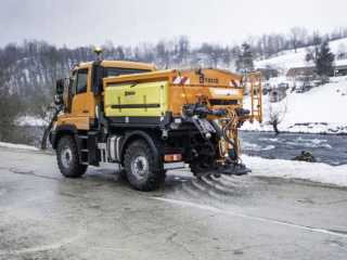 Sypač RASCO SOLID XF