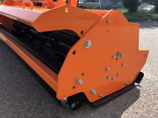 Mulčovač DELEKS TORO-240 (pro traktor 70 - 120 HP)