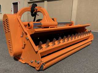 Mulčovač DELEKS TORO-220 (pro traktor 70 - 120 HP)