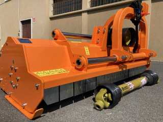 Mulčovač DELEKS TORO-220 (pro traktor 70 - 120 HP)