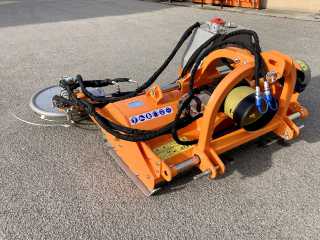 Mulčovač s bočním posuvem a obkášečem DELEKS INTERFILA-150 (pro traktor 30-60 HP)
