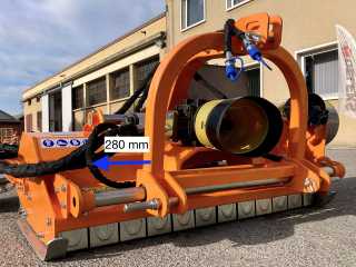 Mulčovač s bočním posuvem a obkášečem DELEKS INTERFILA-150 (pro traktor 30-60 HP)