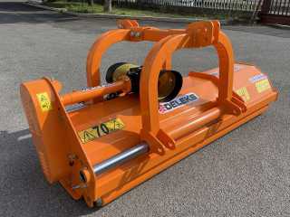 Mulčovač za traktor a čelní nakladač DELEKS GRIZZLY-180