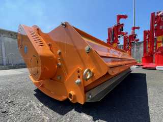 Mulčovač DELEKS TIGRE-160 (pro traktor 40 - 90 HP)