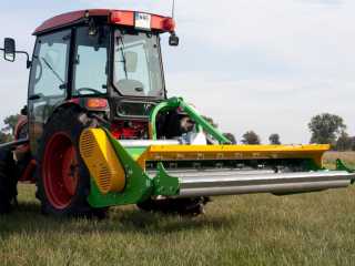 Mulčovač za traktor BOMET Indus