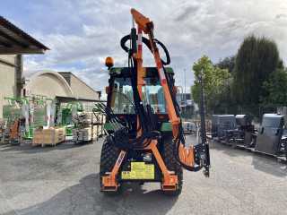 Hydraulický zastřihovač s předsazením DELEKS FALCO-130H