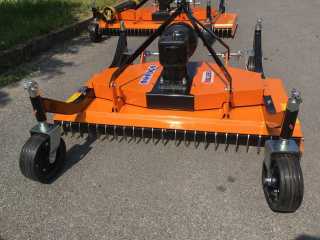 Bubnová sekačka za traktor DELEKS DM-120 (pro traktor 12-40 HP)