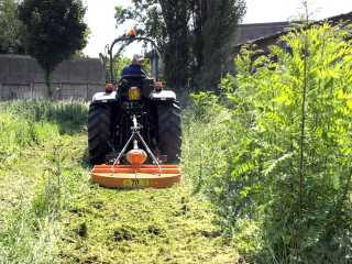 Bubnová řetězová sekačka za traktor DELEKS BUGGY-100C (pro traktor 25 - 75 HP)