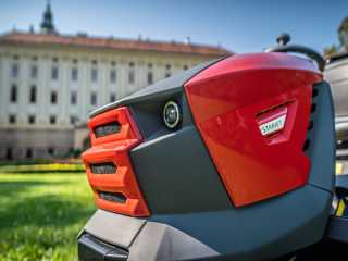 Traktorová sekačka SECO STARJET UJ P6 PRO 4x4 se záběrem 102 cm