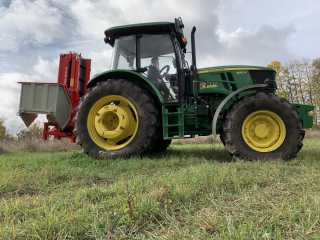Špalíkovač za traktor PTO s dopravníkem, štěpkovač ARPAL AM-200TR-K