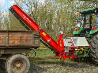Špalíkovač za traktor PTO s dopravníkem, štěpkovač ARPAL AM-120TR-K