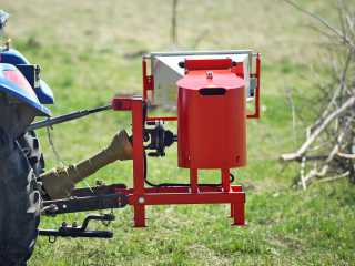 Špalíkovač za traktor PTO, štěpkovač ARPAL AM-80TR