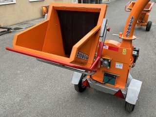 Benzínový štěpkovač DELEKS DK-900-HONDA