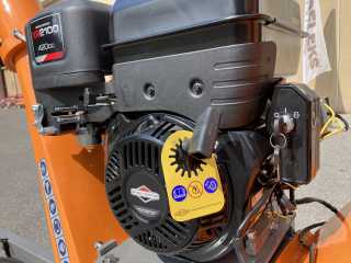 Benzínový štěpkovač DELEKS DK-800-B&S