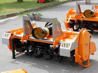 Rotavátor s bočním posuvem DELEKS DFH-IDR-180