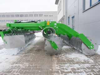 Disková brána hydraulicky sklápěná BOMET Pegasus - nesená