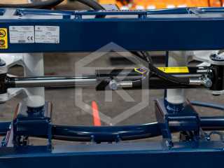 Vertikální kleště na balíky FK Machinery USBV / USBV-B