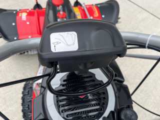 Zametač JANSEN MKB-500B&S s pluhem a sběrnou nádobou