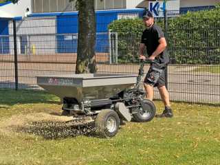 Benzínové rozmetadlo hnojiv JANSEN TD-325