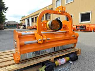 Mulčovač s bočním posuvem DELEKS LINCIONE-140-SP (pro traktor 30 - 60 HP)