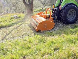 Mulčovač s bočním posuvem DELEKS GEPARD-170 (pro traktor 60 - 120 HP)