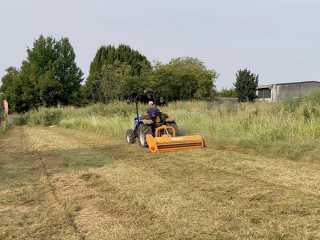 Mulčovač s bočním posuvem DELEKS GEPARD-210 (pro traktor 70 - 120 HP)