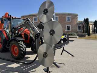 Čelní nože na traktor JANSEN AS-600
