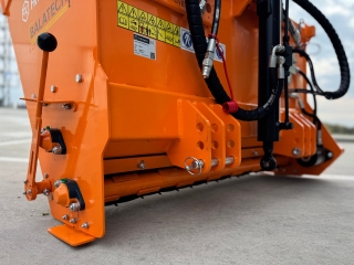 Sypač, rozmetadlo na traktor FK Machinery SAND PADAWAN